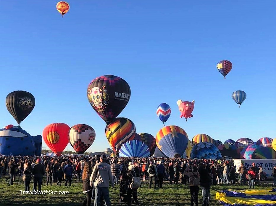 Albuquerque International Balloon Fiesta - TravelsWithSuz.com