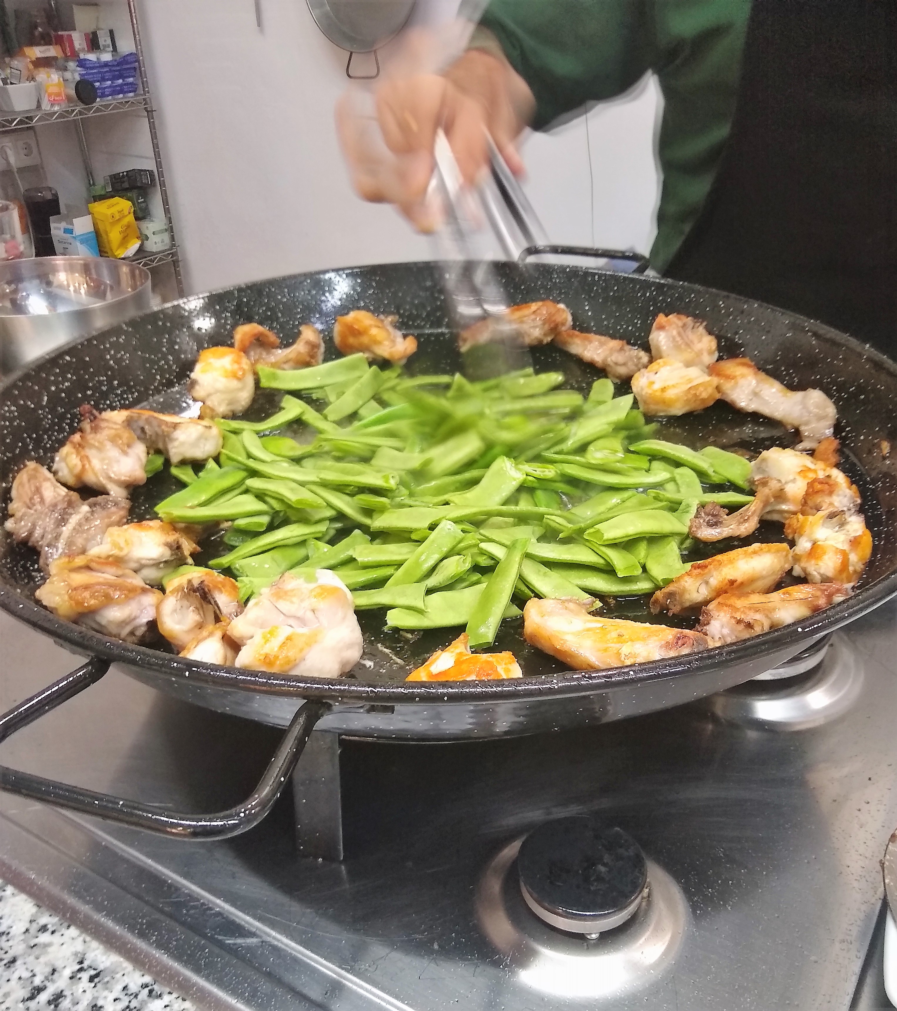 Cooking Paella, Valencia Spain, TravelsWithSuz.com