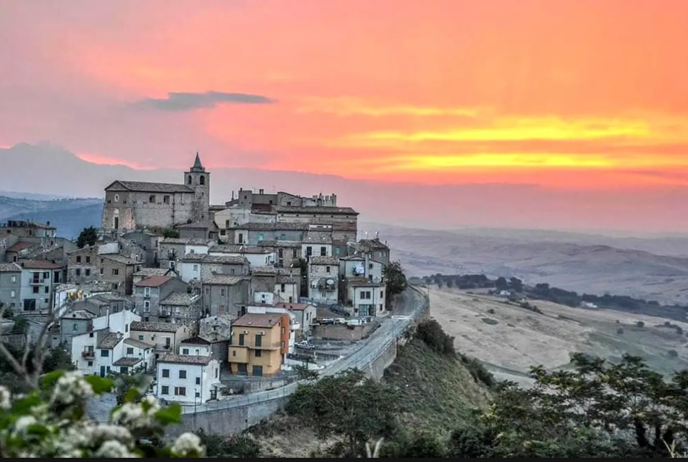 Italy: Off the Beaten Track in Abruzzo + Puglia - Lentella