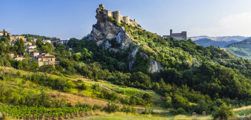 Italy: Off the Beaten Track in Abruzzo + Puglia - Roccascalegna